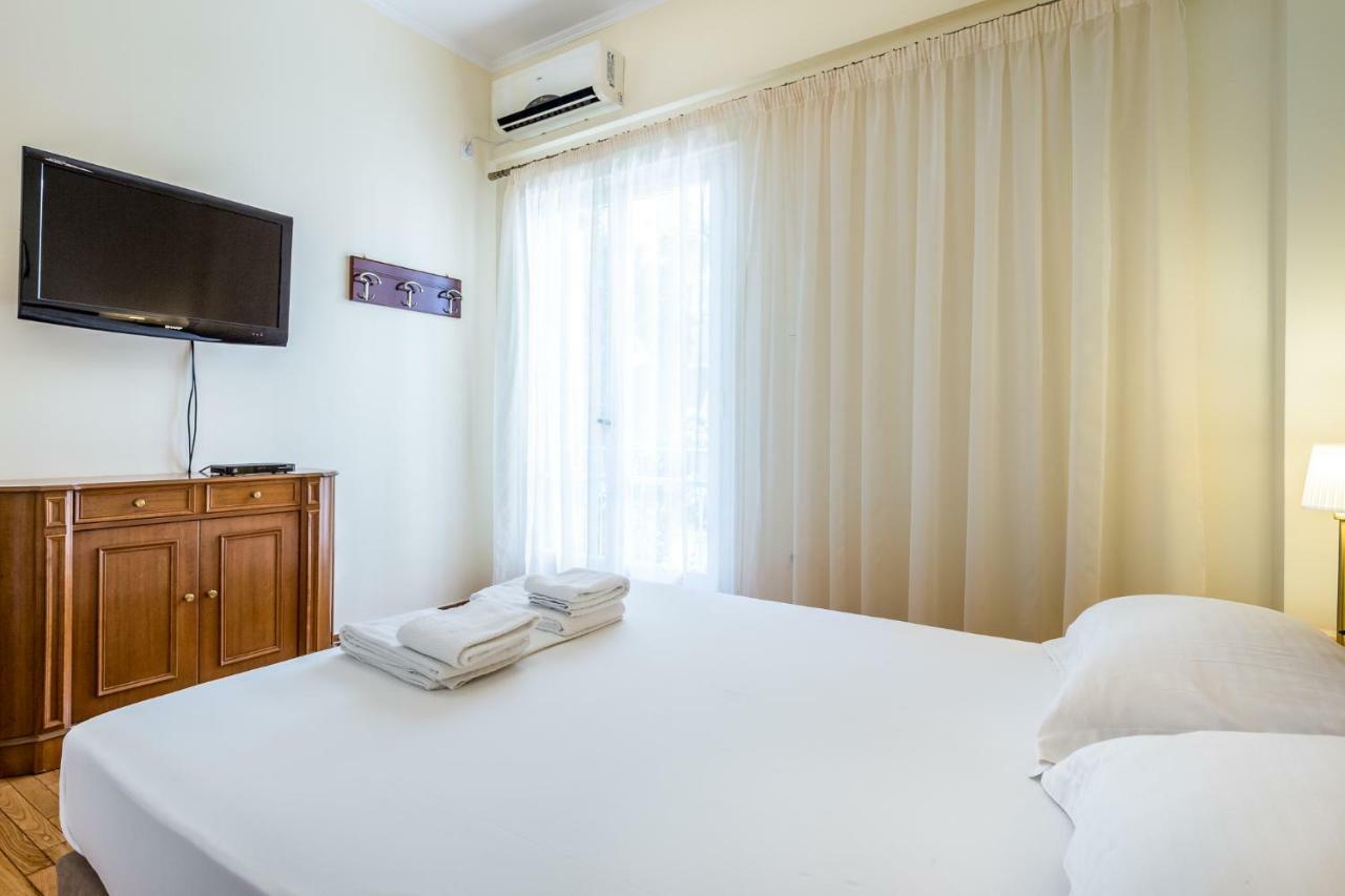 Chic Flat In Kolonaki Next To American Embassy 아테네 외부 사진